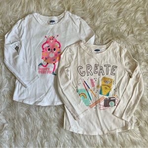 Old Navy - Long Sleeve Graphic Tee’s